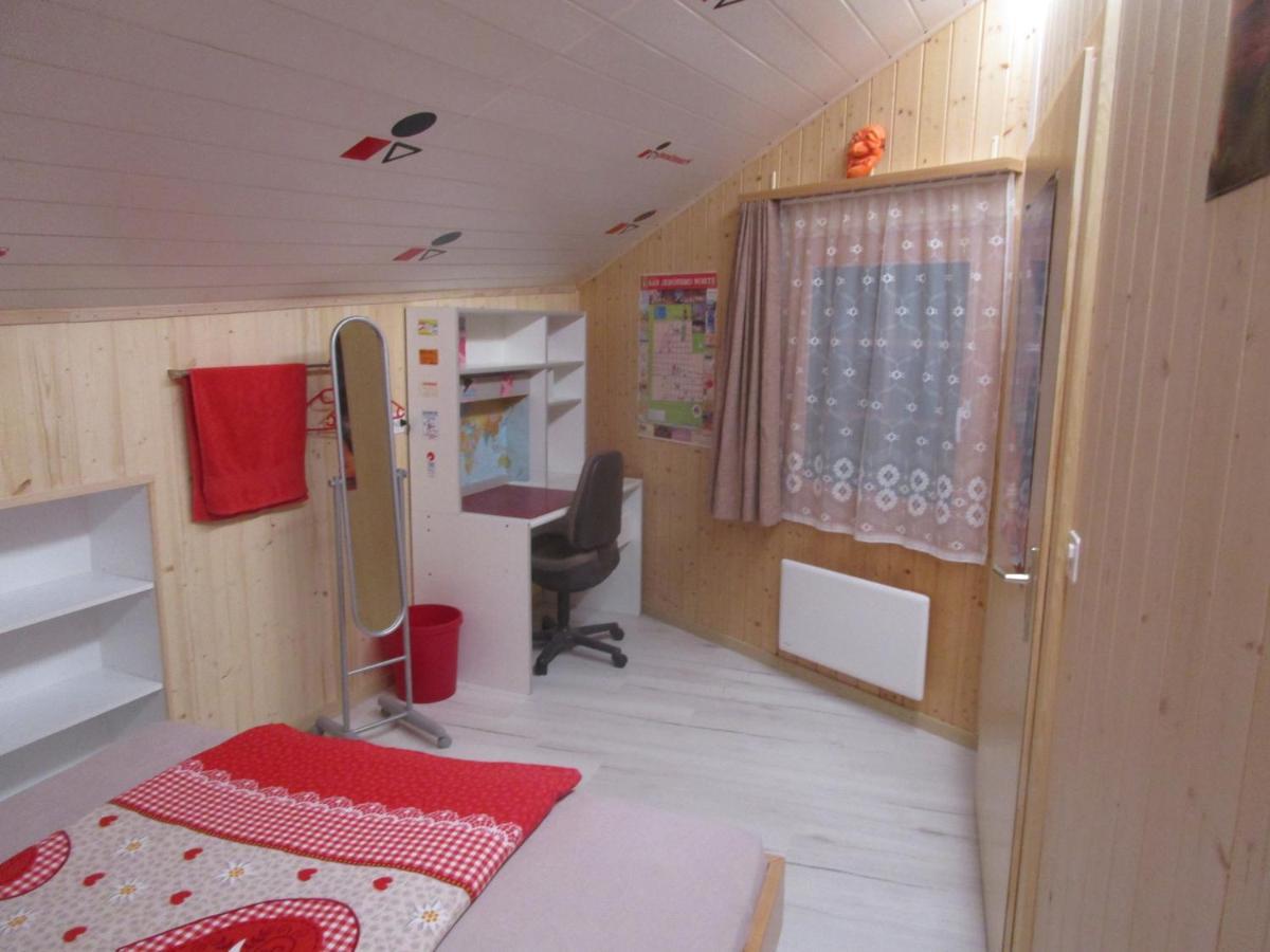 Postman8 - Bed And Breakfast Stalden Ngoại thất bức ảnh