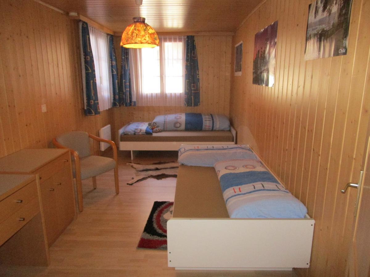 Postman8 - Bed And Breakfast Stalden Ngoại thất bức ảnh